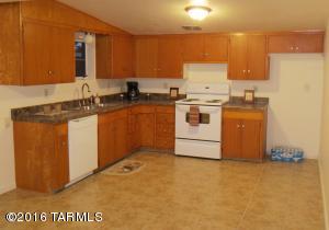 4338 E Montecito St, Tucson, AZ 85711 photo 3