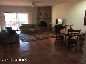 6210 E Frontier Pl, Tucson, AZ 85750 photo 2