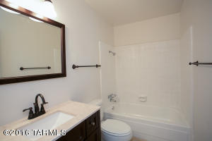 6911 E Tobin Pl, Tucson, AZ 85730 photo 8