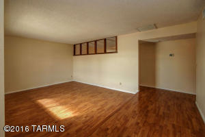 9425 E 5th St, Tucson, AZ 85710 photo 3