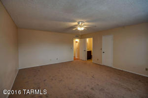 9425 E 5th St, Tucson, AZ 85710 photo 17