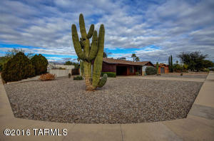9425 E 5th St, Tucson, AZ 85710 photo 2