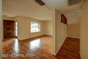 9425 E 5th St, Tucson, AZ 85710 photo 6