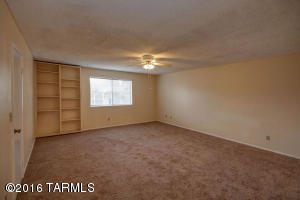 9425 E 5th St, Tucson, AZ 85710 photo 16