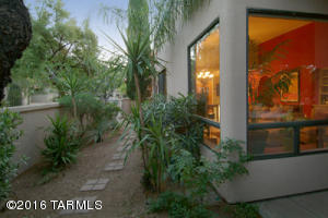 4036 E Quiet Moon Dr, Tucson, AZ 85718 photo 7