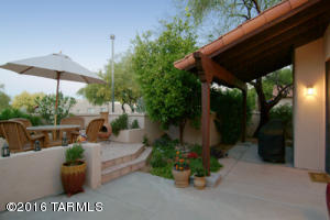 4036 E Quiet Moon Dr, Tucson, AZ 85718 photo 8