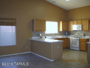 9349 E Lochnay Ln, Tucson, AZ 85747 photo 6