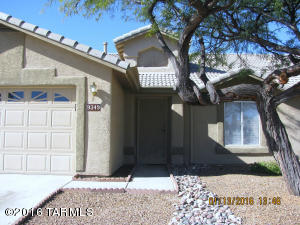 9349 E Lochnay Ln, Tucson, AZ 85747 photo 2
