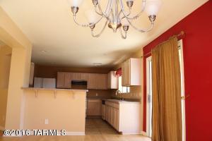 6132 E Bramble St, Tucson, AZ 85756 photo 7