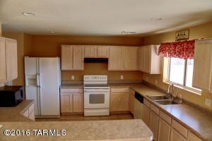6132 E Bramble St, Tucson, AZ 85756 photo 9