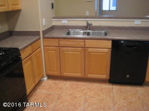 8329 S Bainbridge Rd, Tucson, AZ 85747 photo 7