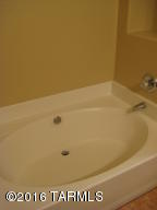 8329 S Bainbridge Rd, Tucson, AZ 85747 photo 11