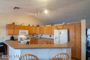 9771 E Bennett Dr, Tucson, AZ 85747 photo 7