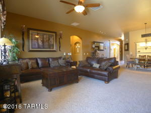 853 S Routh Pl, Vail, AZ 85641 photo 6