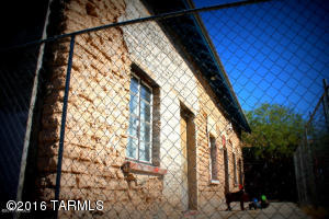 317 E 5th St, Tucson, AZ 85705 photo 2