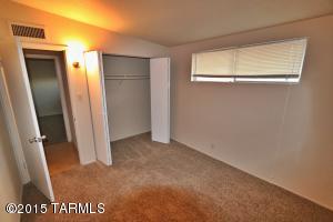 7357 Eli Dr, Tucson, AZ 85710 photo 12