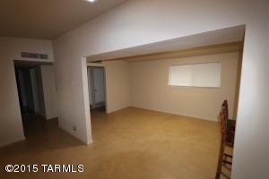 7357 Eli Dr, Tucson, AZ 85710 photo 4