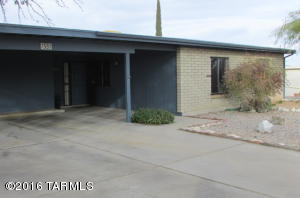 7557 E 27th St, Tucson, AZ 85710 photo 2