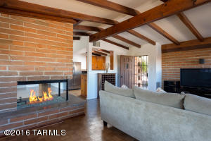 5442 E 6th St, Tucson, AZ 85711 photo 1