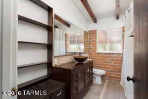 5442 E 6th St, Tucson, AZ 85711 photo 9
