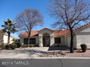 7401 E Riverbank Loop, Tucson, AZ 85715 photo 2