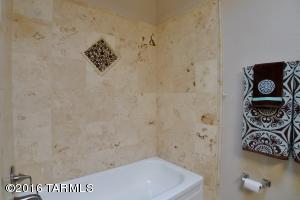 9426 E 3rd St, Tucson, AZ 85710 photo 18