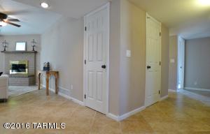 9426 E 3rd St, Tucson, AZ 85710 photo 13