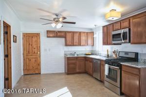 3811 E Presidio Rd, Tucson, AZ 85716 photo 5