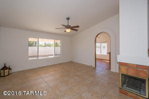 3557 W Thundercloud Loop, Tucson, AZ 85742 photo 4