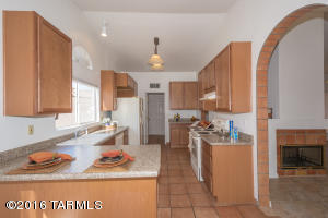 3557 W Thundercloud Loop, Tucson, AZ 85742 photo 1