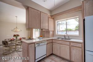 5326 E 4th St, Tucson, AZ 85711 photo 9