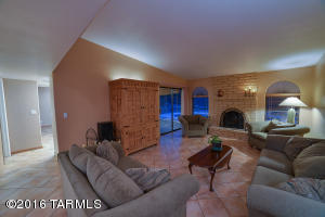 8861 E Saddleback Dr, Tucson, AZ 85749 photo 5