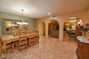 8861 E Saddleback Dr, Tucson, AZ 85749 photo 4