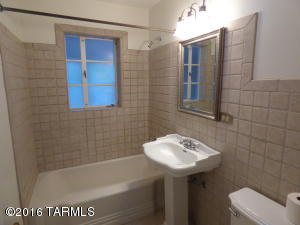 2415 E 8th St, Tucson, AZ 85719 photo 6