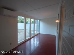2415 E 8th St, Tucson, AZ 85719 photo 16