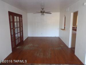 9332 E Cathy Pl, Tucson, AZ 85710 photo 5