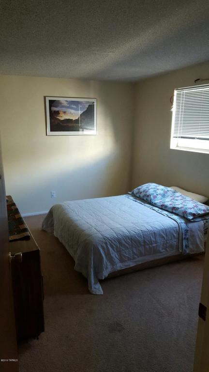 7401 E 34th St, Tucson, AZ 85710 photo 2