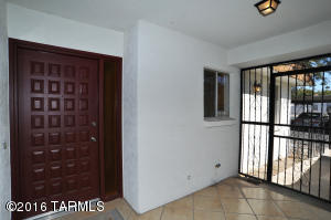 600 E River Rd #L, Tucson, AZ 85704 photo 2