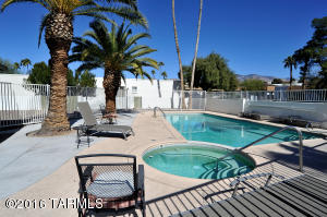 600 E River Rd #L, Tucson, AZ 85704 photo 20