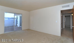 600 E River Rd #L, Tucson, AZ 85704 photo 10
