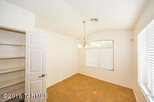 724 S Willis Ray Ave, Vail, AZ 85641 photo 7