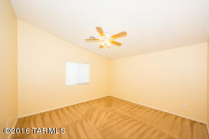 724 S Willis Ray Ave, Vail, AZ 85641 photo 9