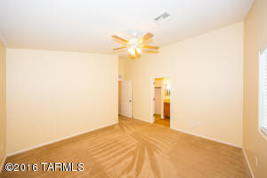 724 S Willis Ray Ave, Vail, AZ 85641 photo 8