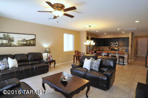 250 E Sycamore View Rd, Vail, AZ 85641 photo 5