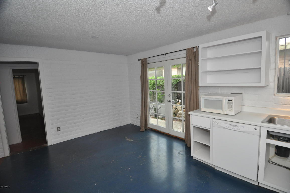 4330 E 3rd St, Tucson, AZ 85711 photo 8
