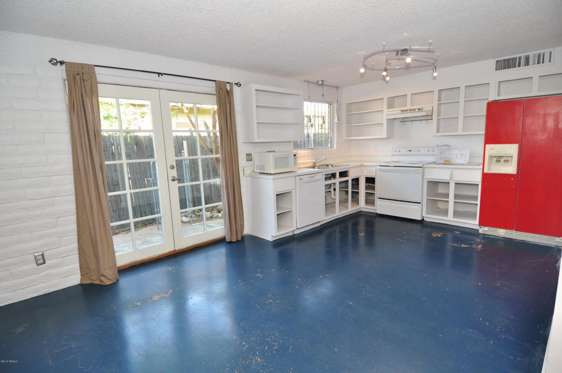 4330 E 3rd St, Tucson, AZ 85711 photo 7