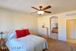 10559 E Rose Hill St, Tucson, AZ 85747 photo 10