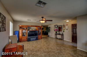 5944 E Tercel Dr, Tucson, AZ 85756 photo 4