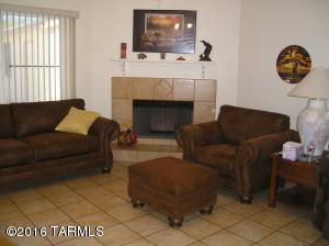 6844 N De Chelly Loop, Tucson, AZ 85741 photo 1