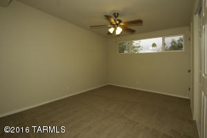 7217 E Sylvane Dr, Tucson, AZ 85710 photo 7